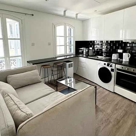 Apartment Fabulous Centre - Grand House Gibraltar